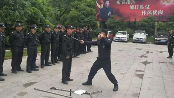 上海安亦保安服務有限公司舉辦春季保安培訓